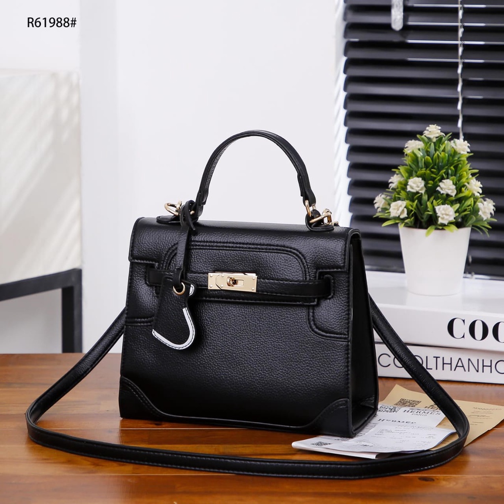 HK Togo Handbag R61988