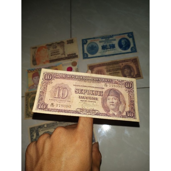 7 lembar uang kertas kuno indonesia