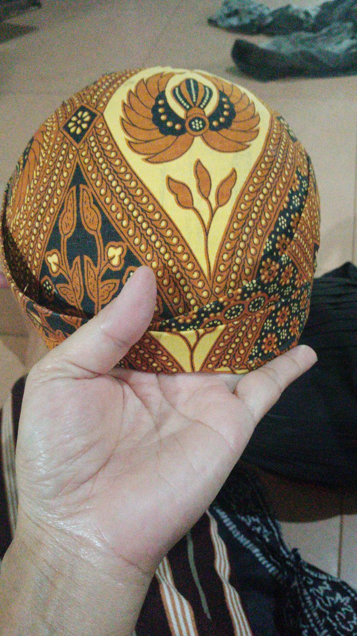 Blangkon Batik Anak Sliwir ( Model Solo )