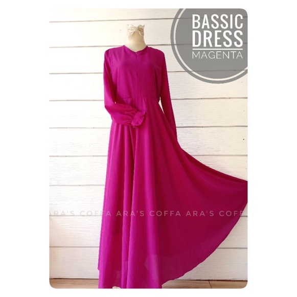 Bassic Dress Ara's Coffa