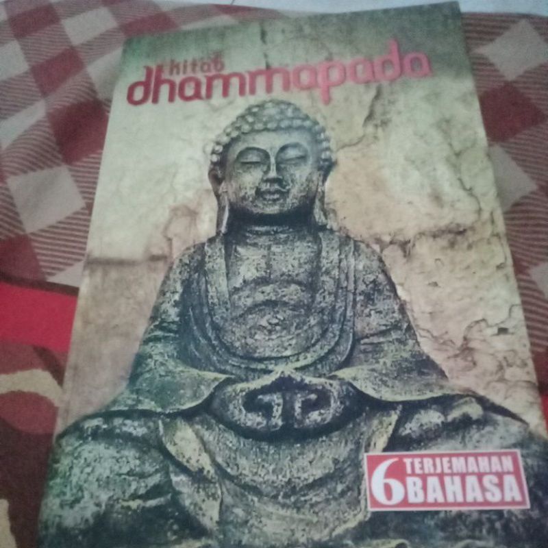 kitab dhammapada had cover