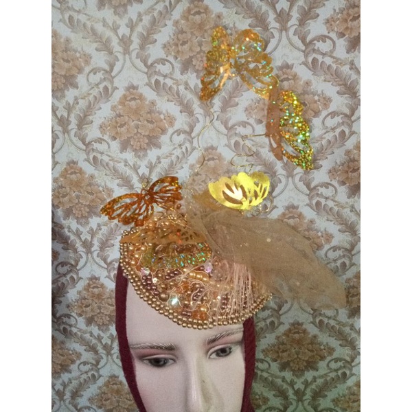 Topi noni belanda kupu2