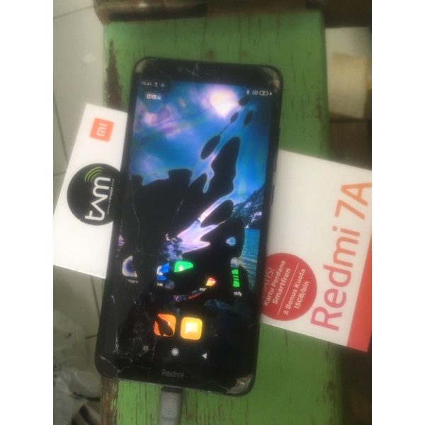 HP REDMI 7A RAM 2/16 MESIN HIDUP NORMAL