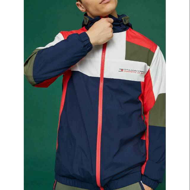 Jaket Tommy Hilfiger Sport Reflective Color Block Jacket Original (SIZE S Fit XL)
