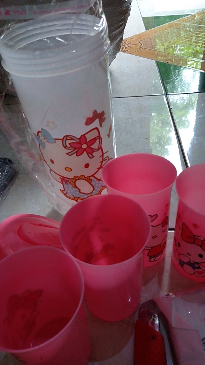 Teko Beranak Karakter Ukuran 24x14cm