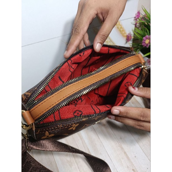 Selempang Kardashin Ruang 2 / Tas Selempang Wanita Bisa COD