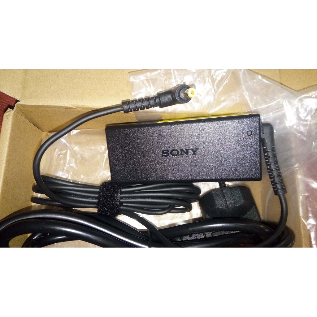 Adaptor Sony Vaio Duo 11 13 Pro 11 13 SVD SVP VPC 10.5V 4.3A