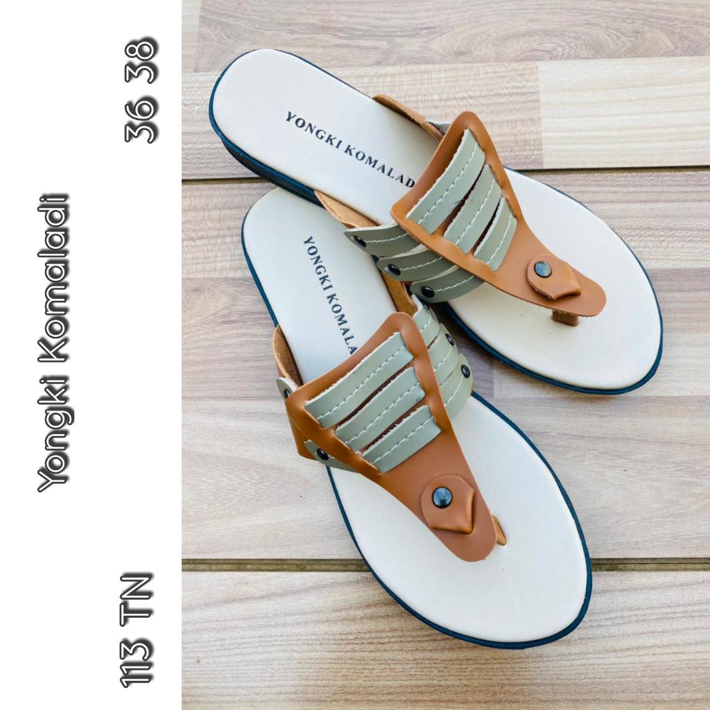 sandal y4