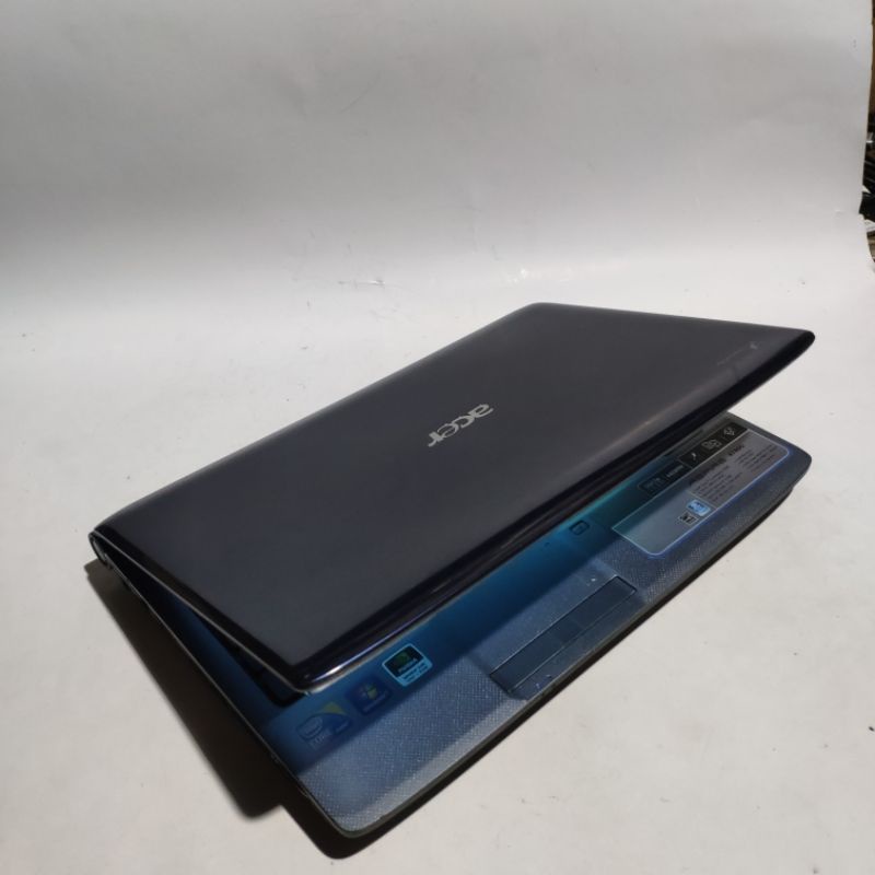 laptop Acer core i5 - ram 8 GB  - HDD 500  GB kondisi like new