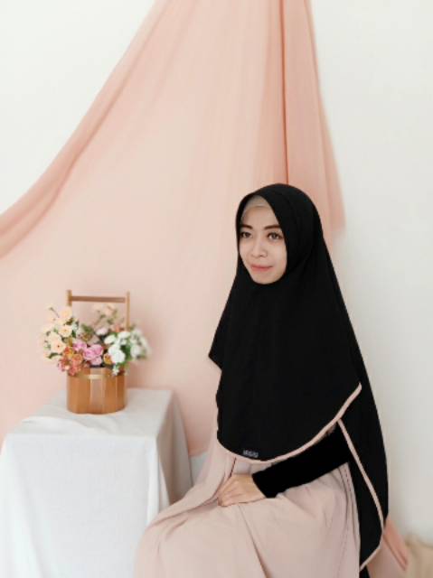Hijab Aluna Hijab Instan Syar'i