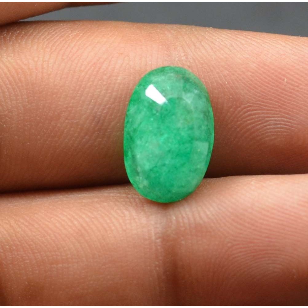 5.30 Ct Natural Oval Cut Zambian Green Emerald Certified