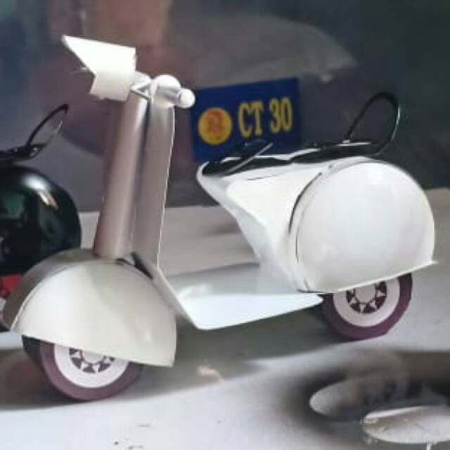 Miniatur vespa