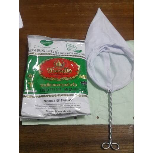 

Thai Tea Number One Brand Cha Tramue 200 gr + Saringan tea - tth025