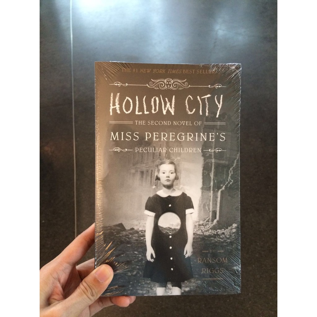 PREMIUM Hollow City : The Second Novel PALING MURAH