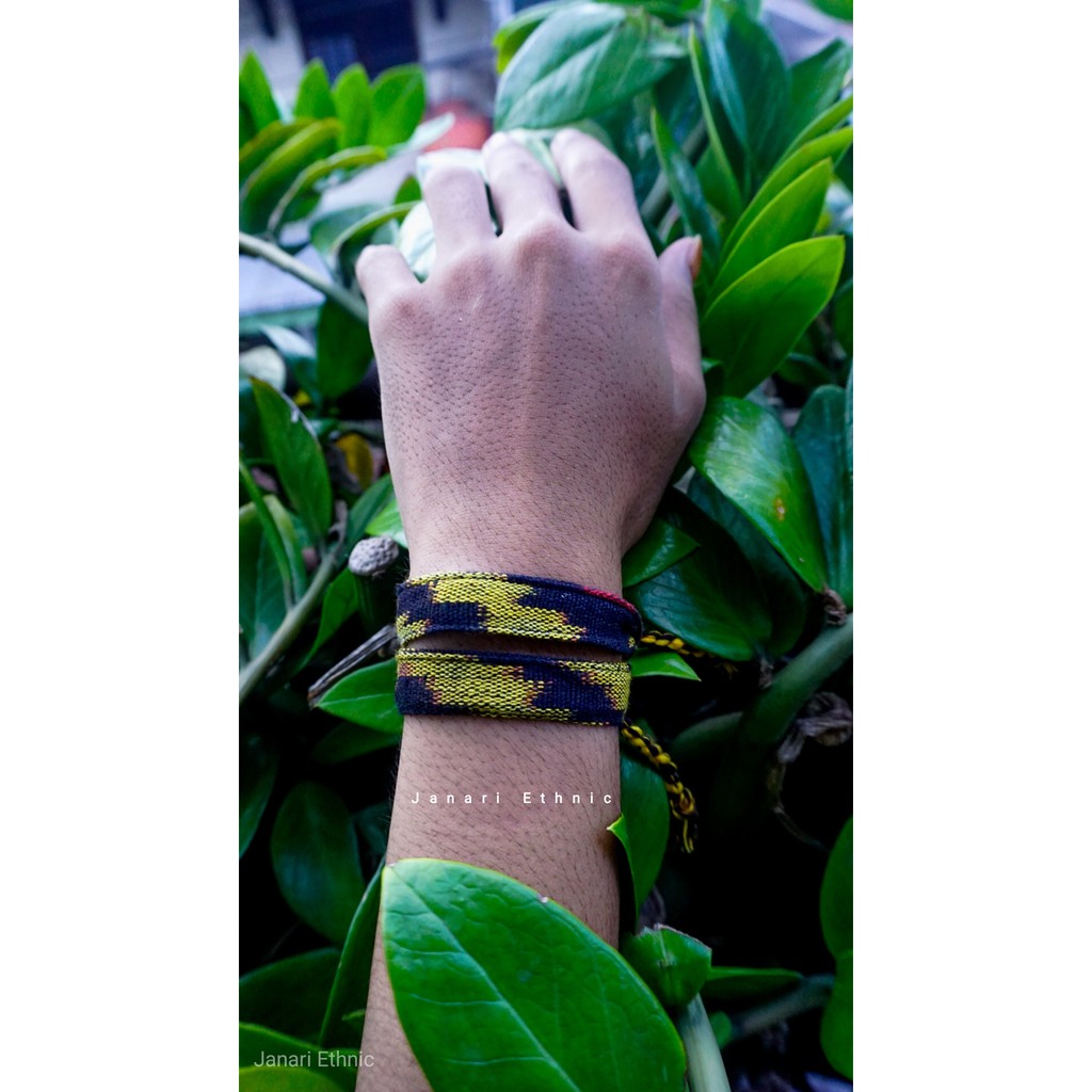 Gelang Tenun / Gelang Etnik Dua Lilit / Gelang Tenun Dua Lilit