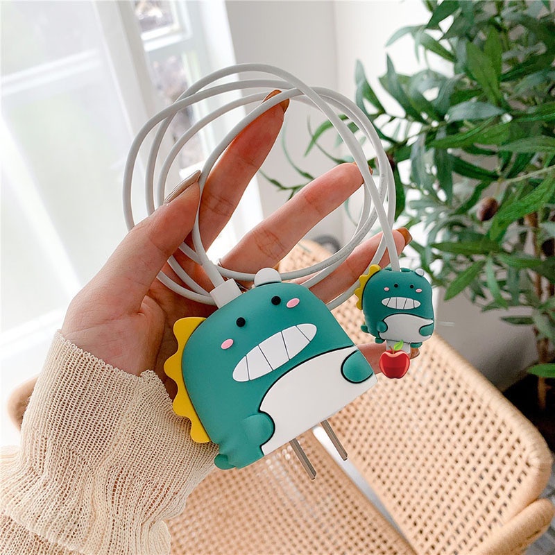 Pelindung Ujung Kabel Charger fast charging 18w / 20W Bahan TPU Motif Kartun Hewan Lucu