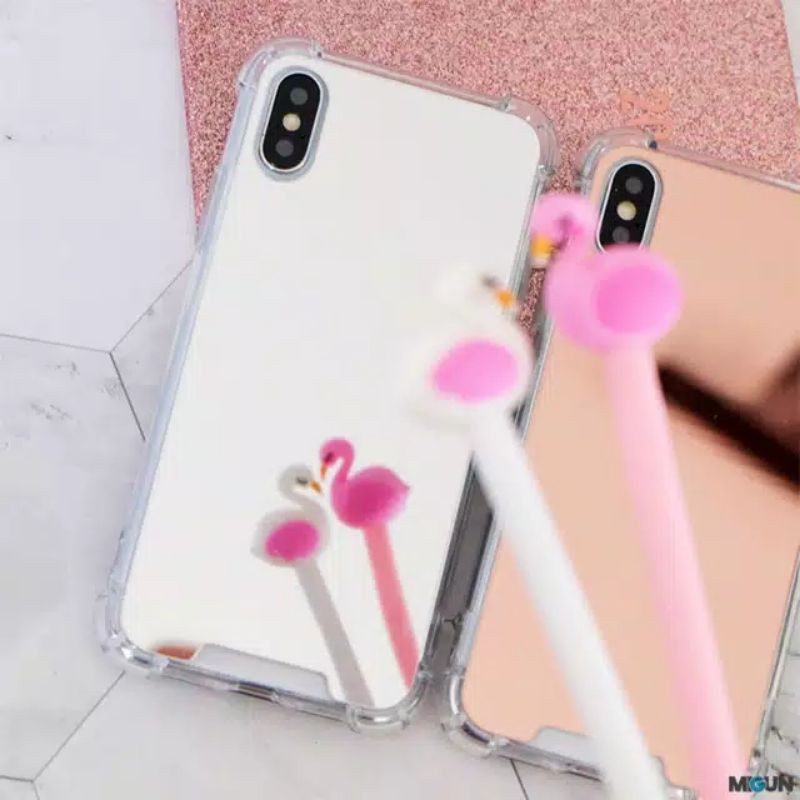 Case Mirror