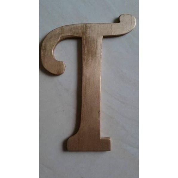 Bagus Dipakai.. Huruf kayu inisial backdrop lamaran nikahan / nama kayu