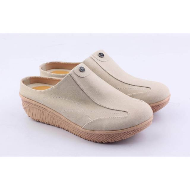 Sepatu Wanita / Sandal Wanita Bustong Casual Original Kulit Sintetis