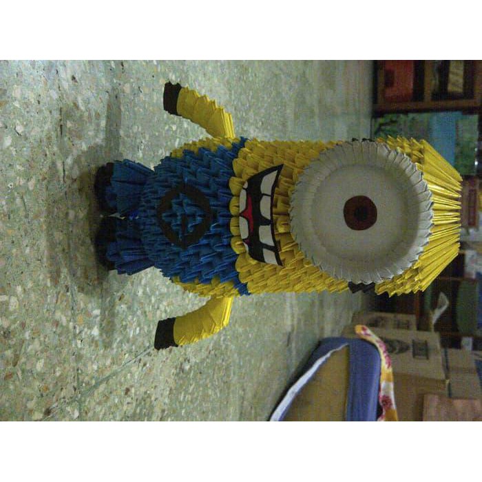 

3D Origami Minions