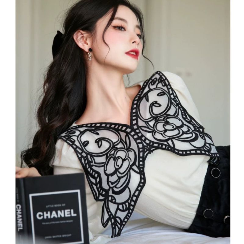 MDLV ~ 8505# Mariposa Embroidered Blouse Butterfly Import