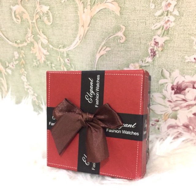 

GIFT BOX MULTIFUNGSI ( KOTAK HADIAH )