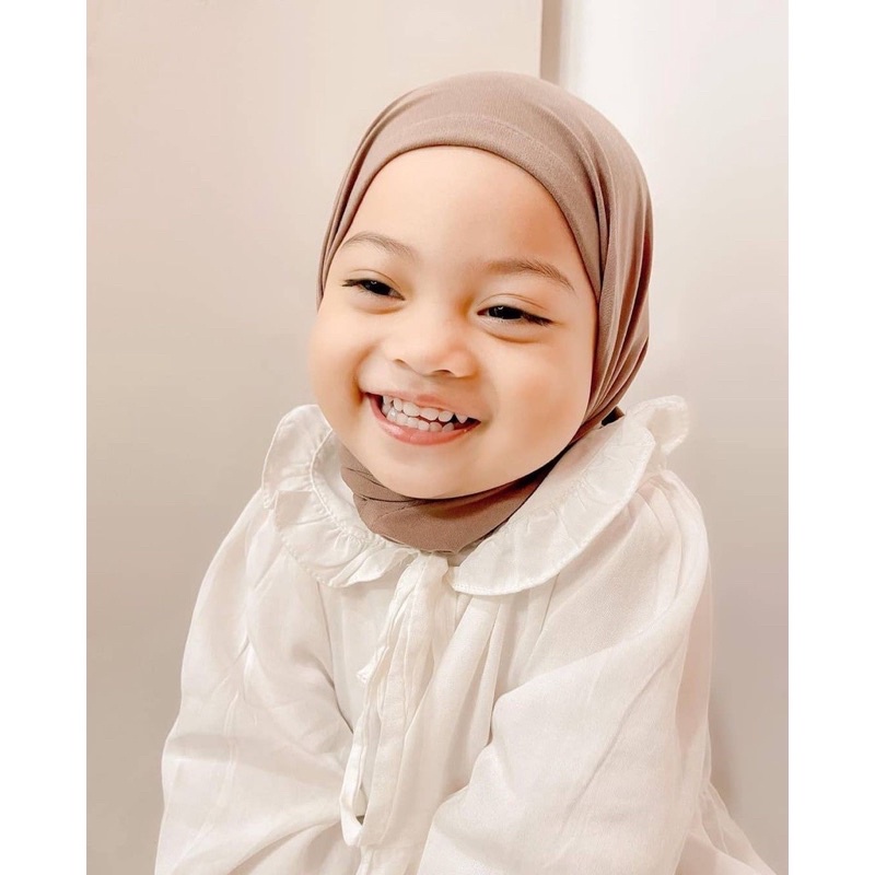 Segitiga Instan Anak Jersey Premium - Hijab Segitiga Kids Jersey