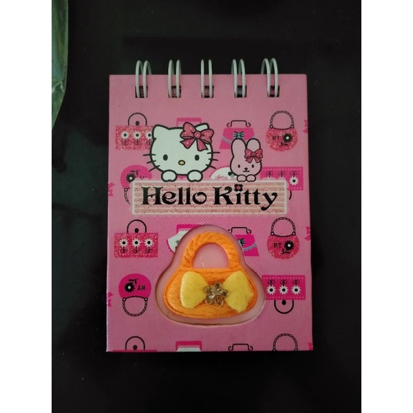 

Mini Notes Vertikal Hello Kitty Pink 7,5 x 10,5 cm / Buku Catatan Kecil Vertikal Hello Kitty Pink KIKY