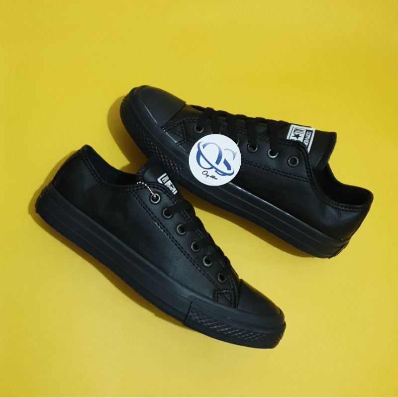 Jual Converse Allstar Kulit Low Triple Black Unisex Shopee Indonesia