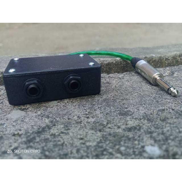 Converter Vocal 2 input mic dinamik di soundcard v8