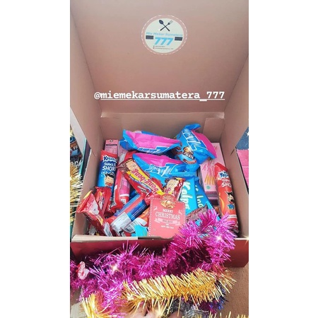 

Hampers Natal - Gift - Hampers - kado