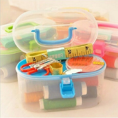 Peralatan Jahit Lengkap 1 Set dengan Box (Mini Sewing Kit)