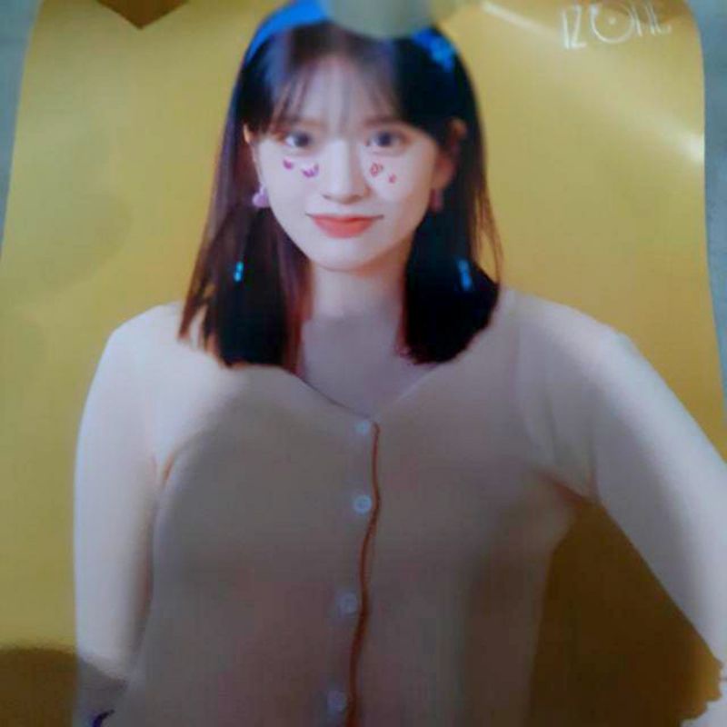Yujin / Sakura IZ*ONE Poster - Official From Album ONEIRIC Diary Secret Story Of Swan Izone chaewon