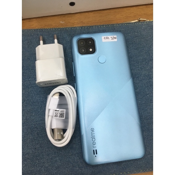 realme C21 Ram 3/32gb biru hp+chager mulus no minus