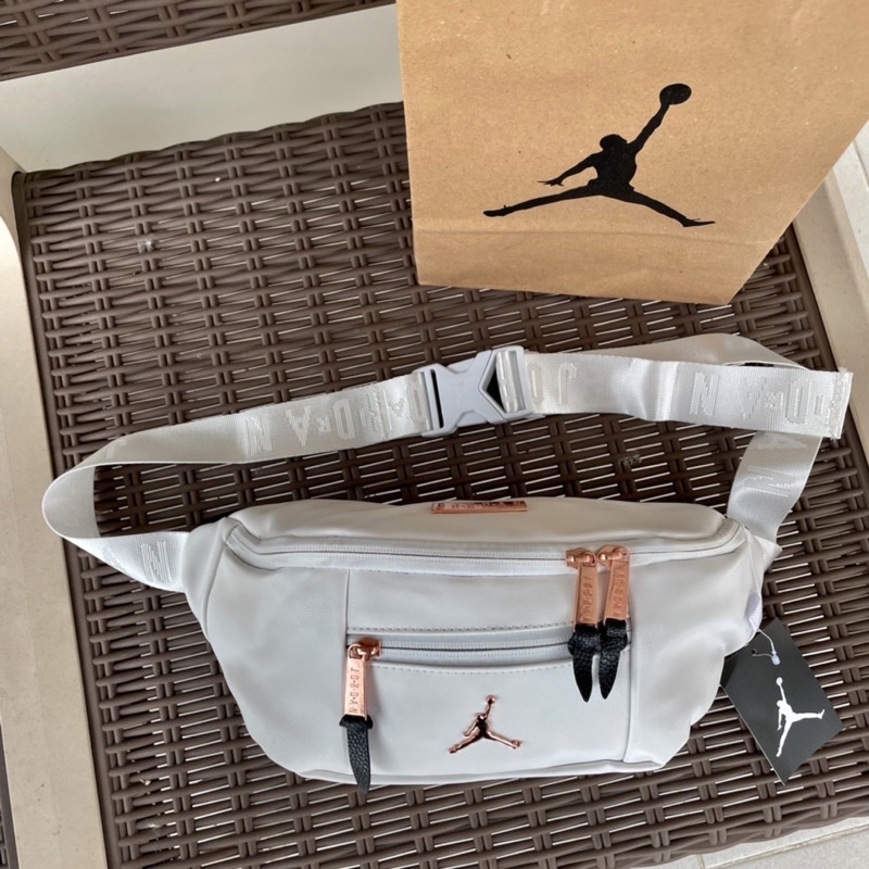 ((TERMURAH)) WAISTBAG AIR JORDAN LEATHER / WAIST BAG AIR JORDAN / TAS PINGGANG AIR JORDAN LEATHER / TAS PINGGANG PRIA / TAS PINGGANG JORDAN PRIA / TAS PINGGANG KEKINIAN / WAISTBAG KEKINIAN / WAISTBAG PRIA