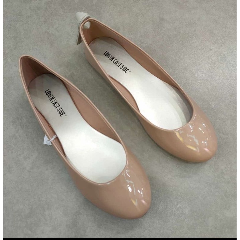 Flatshoes lower east side nude by payless