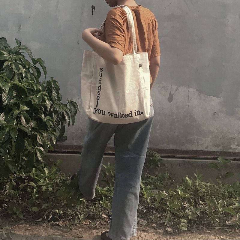 TOTEBAG KANVAS SUDDENLY YOU WALKED IN Size 45x34x15 cm