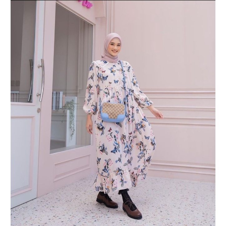 Sabine dress pappilon by haideeorlin