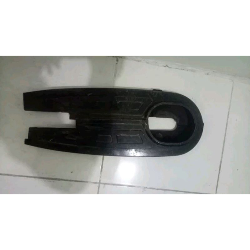 Tutup rantai katengkas Yamaha Alfa
