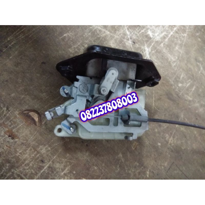 DOOR LOCK DOORLOCK PINTU BAGASI BELAKANG NISSAN LIVINA ASLI ORIGINAL