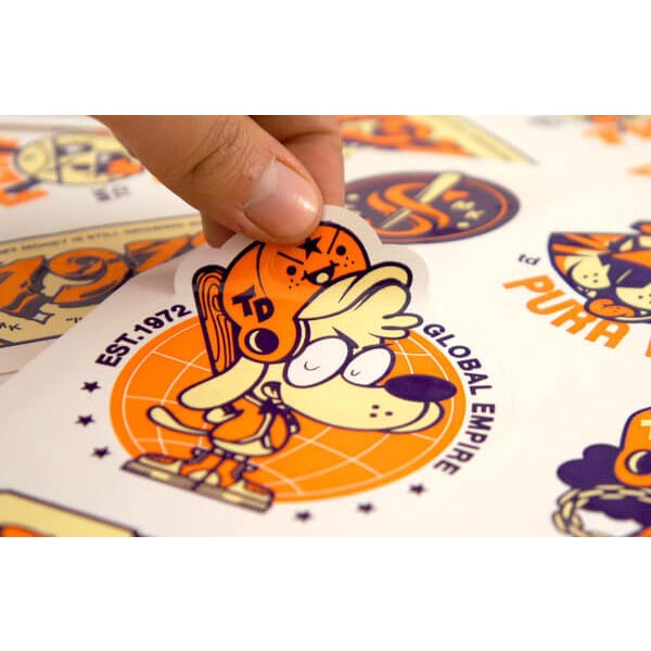 

CETAK STIKER LABEL CHROMO A3+ / STIKER LABEL KEMASAN - POTONG POLA