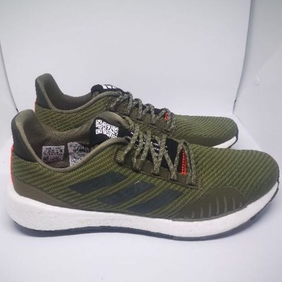 Size 44 Sepatu ADIDAS Pulseboost HD Winter Original BNIB FU7324