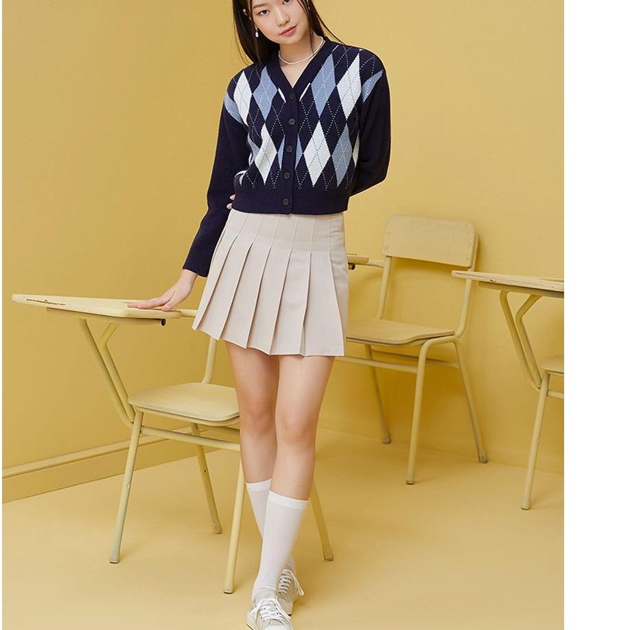 Tren Terbaru Good Day Argyle Wool Cardigan