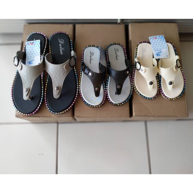 Sandal cepit karet wanita dulux