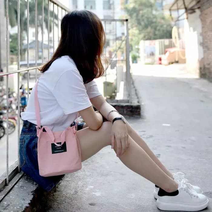 Promo Tas fashion wanita kanvas ori muat HP selempang cewek korea style Diskon