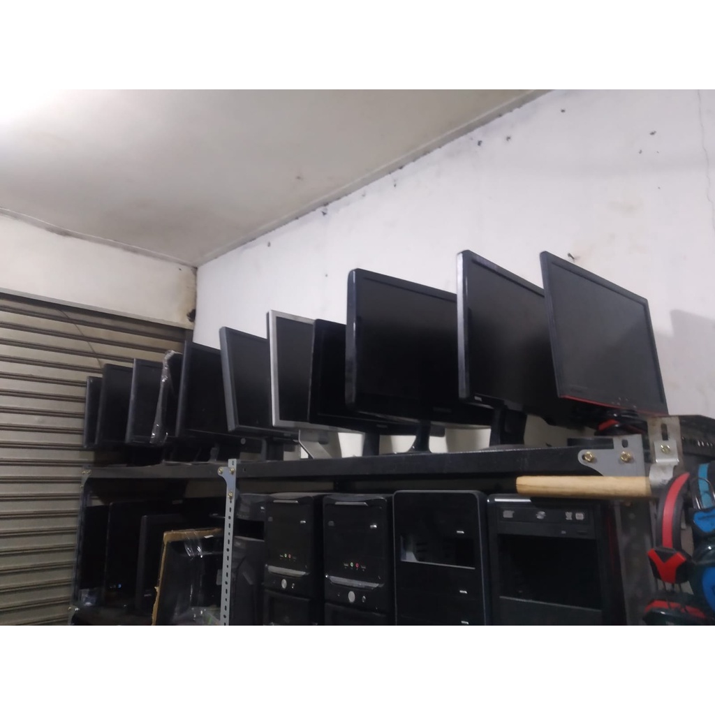 Lcd/Led Monitor 16/19inch Minus bergaris/dot, white spot