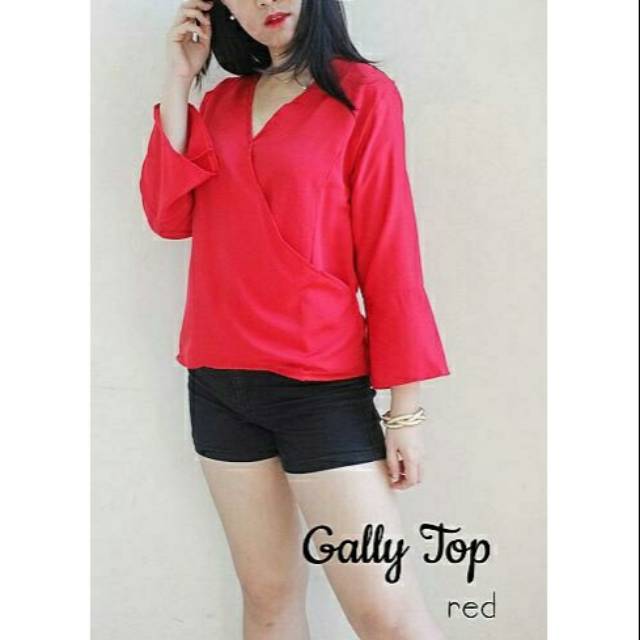 FWG - GALLY TOP / ATASAN WANITA / BLOUSE WANITA KOREA / ATASAN / PAKAIAN WANITA TERBARU 2023