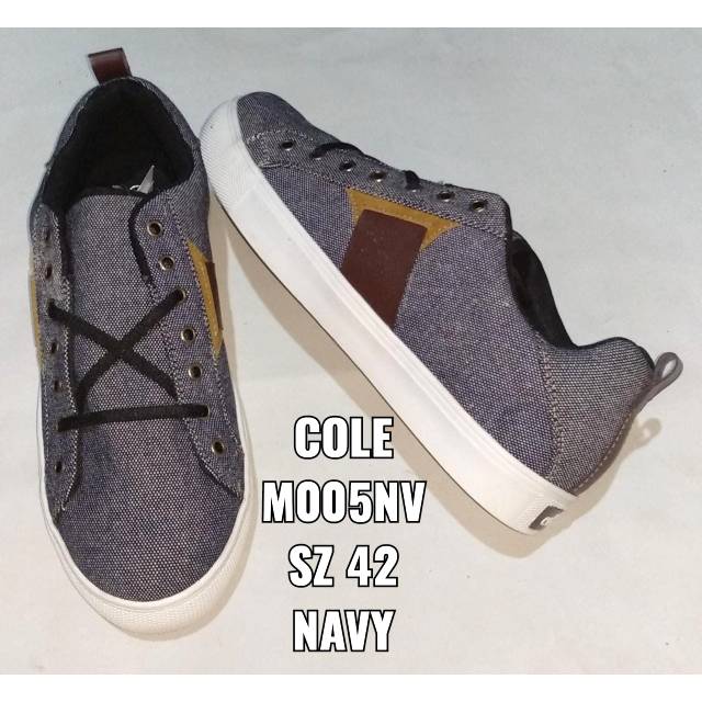 Sepatu cole