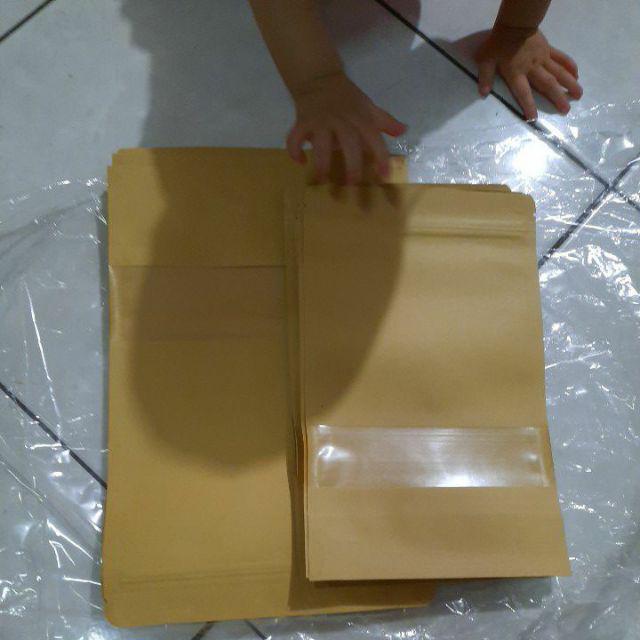 Standing Pouch Klip Kraft Window/plastik Berdiri Jendela 20x29cm Isi 10lbr