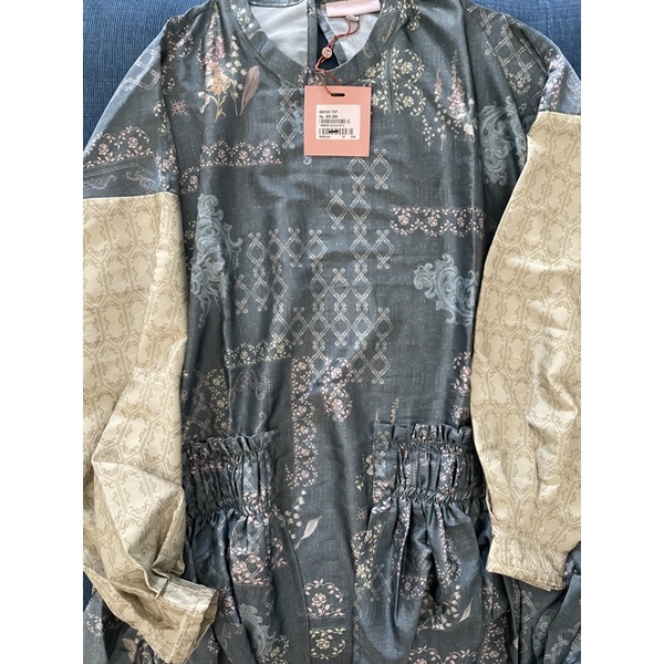 New Anuva Top by Ria Miranda